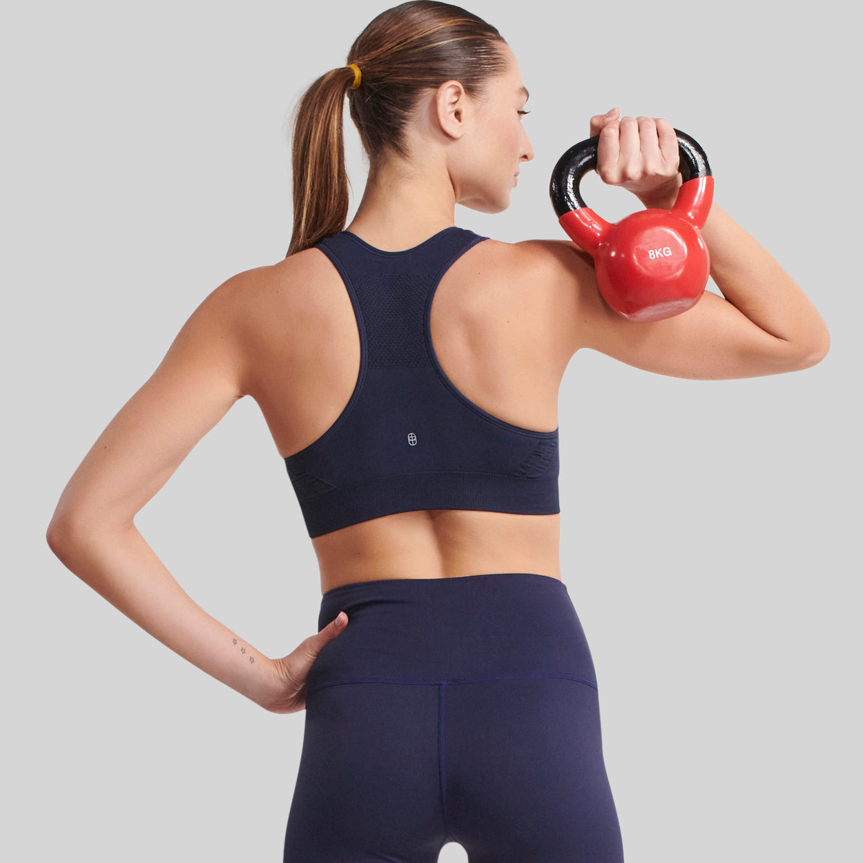 The Seamless Sports Bra (Sewn In Pads)